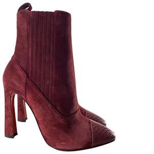 Me in the 90s Snakeskin Tanin Burgundy embossed abstract 100mm d710